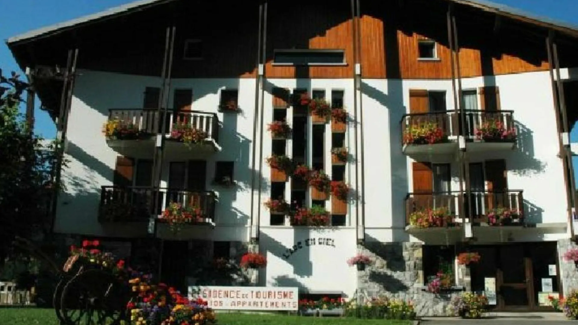 Studio Avec Balcon, Wifi Et Parking A 500M Du Centre - Fr-1-524-47 Morzine