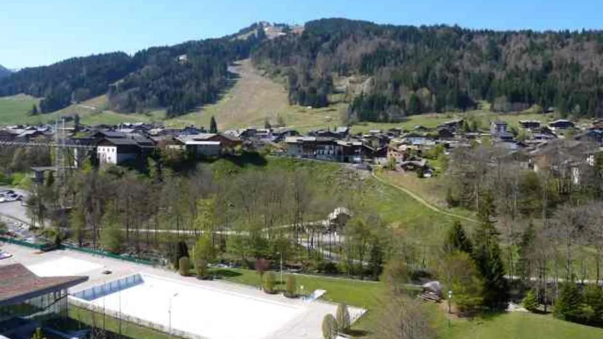 Studio Avec Balcon, Wifi Et Parking A 500M Du Centre - Fr-1-524-47 Morzine 0*,